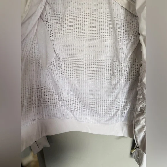 Lululemon Run Get Up And Go Jacket - Picture 4 of 7